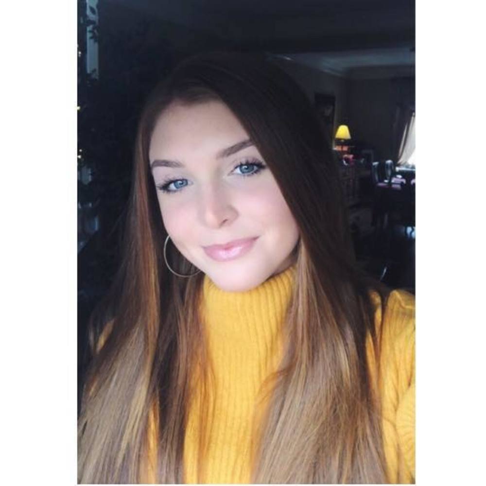 Meet your Posher, Deanna